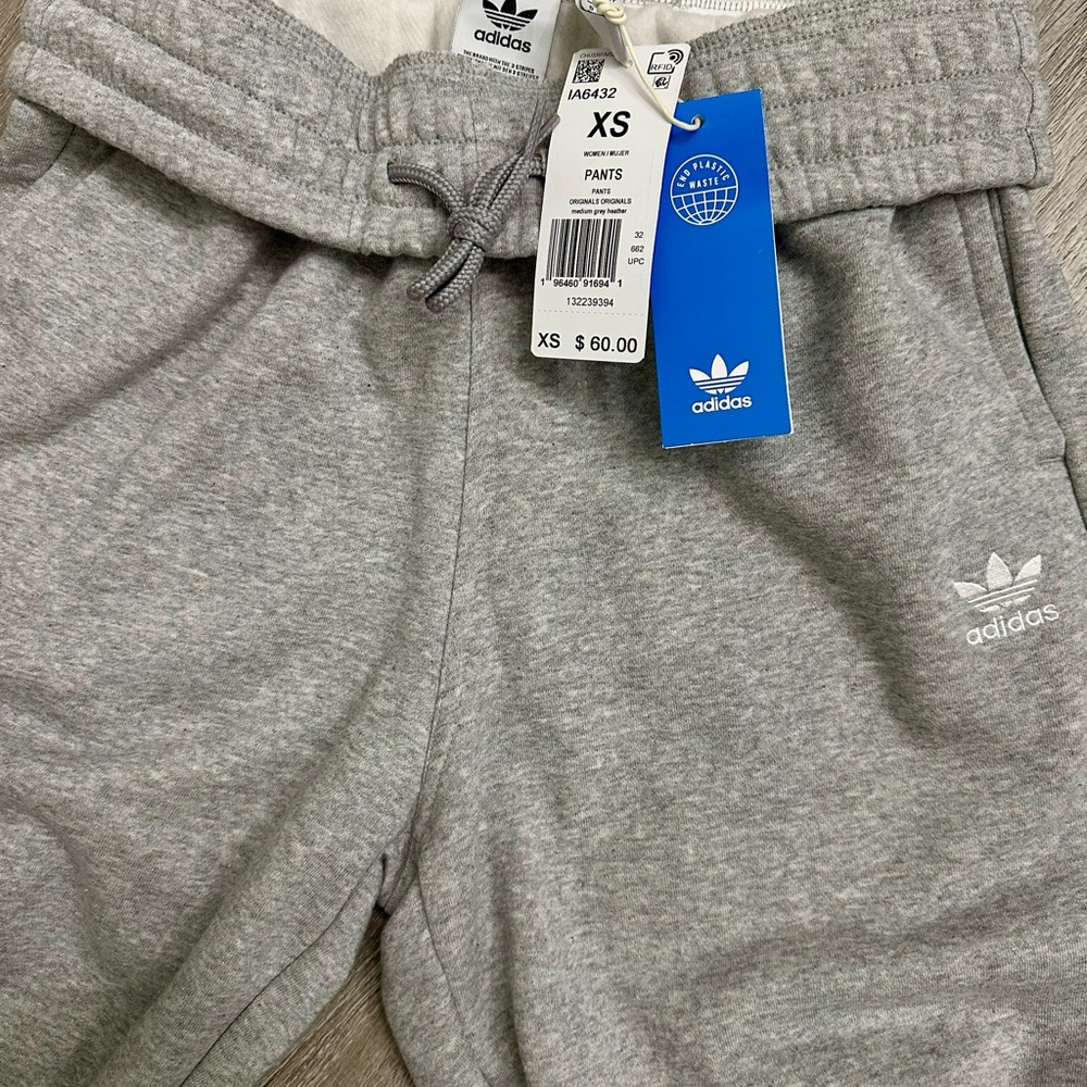 Adidas Heather Gray XS Sweatpants